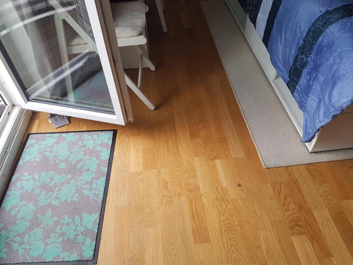 Zimmer Mit Eigenem Bad In Maerchenstadt! Heidelberg Esterno foto